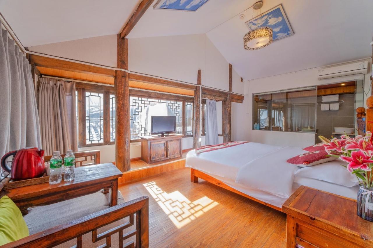 Yingluo Guest House Lijiang  Extérieur photo