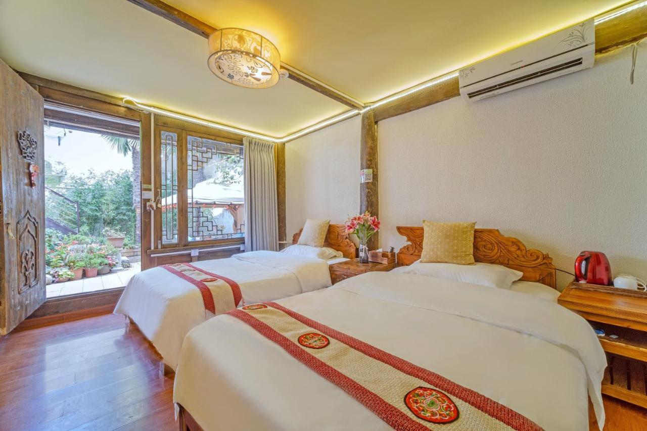 Yingluo Guest House Lijiang  Extérieur photo