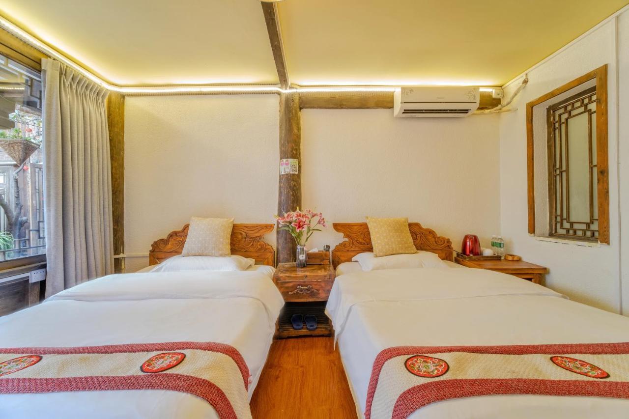 Yingluo Guest House Lijiang  Extérieur photo