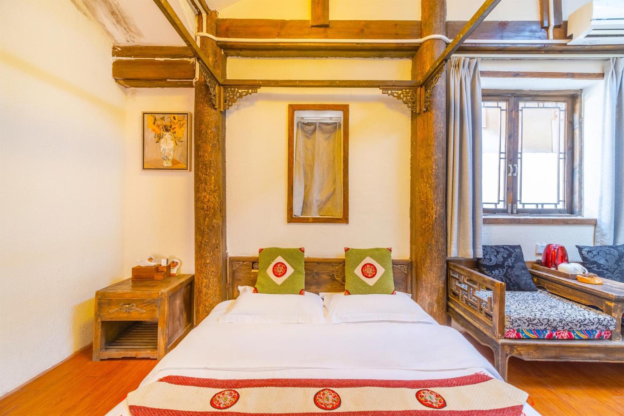 Yingluo Guest House Lijiang  Extérieur photo