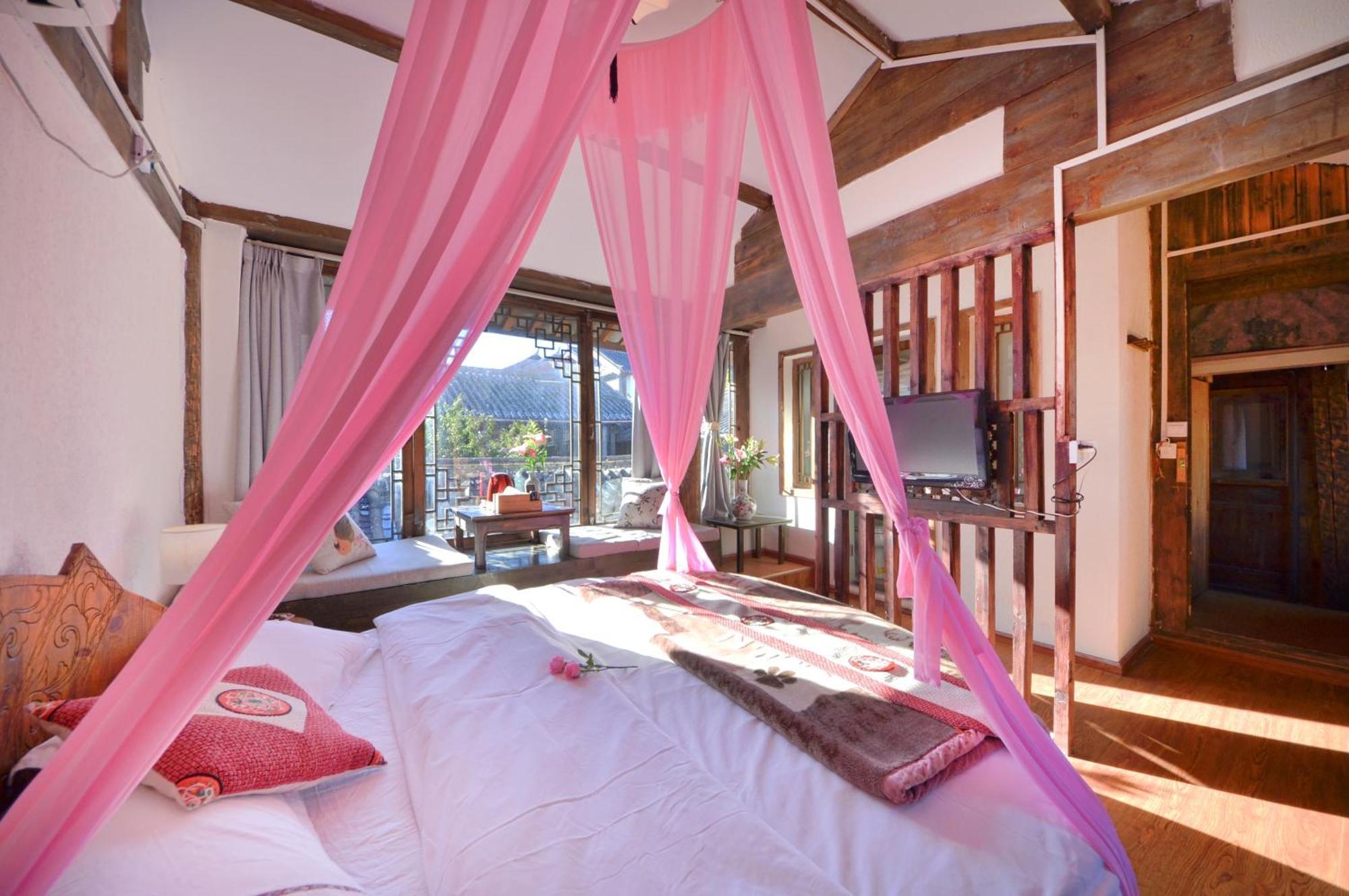 Yingluo Guest House Lijiang  Extérieur photo