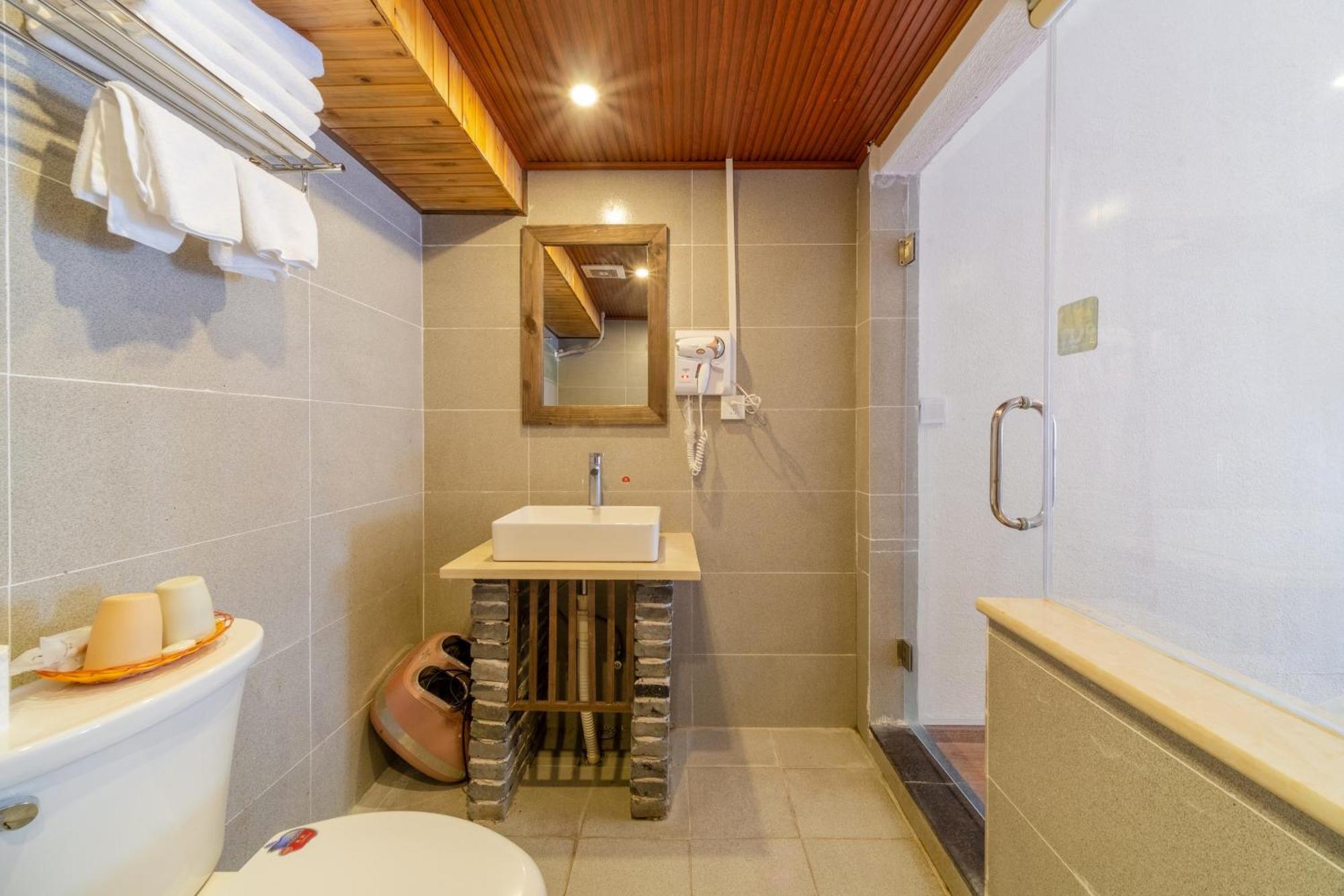 Yingluo Guest House Lijiang  Extérieur photo