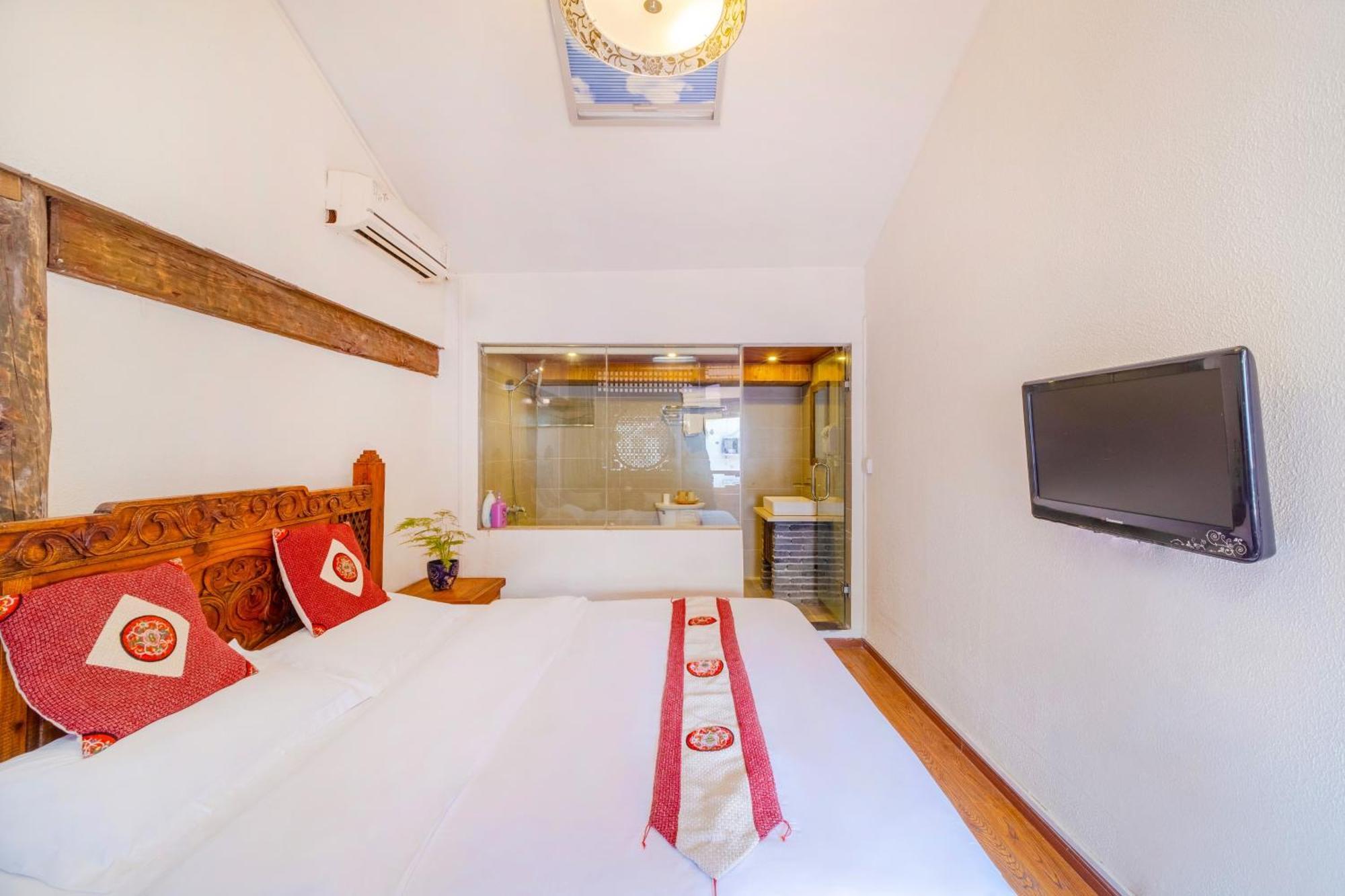 Yingluo Guest House Lijiang  Extérieur photo